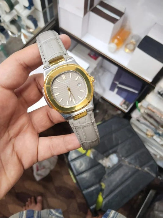 Patek Philippe Nautilus 8044